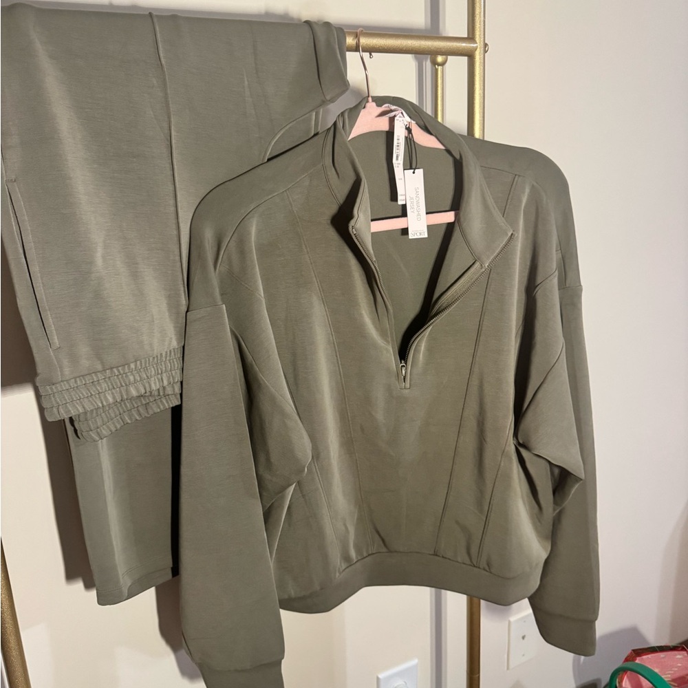 VS Sandwashed Jersey in Olive